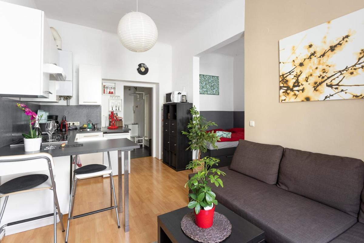 New Shalalaliving Vienna - Cosy Home Meidlinger Markt Kg12 Экстерьер фото